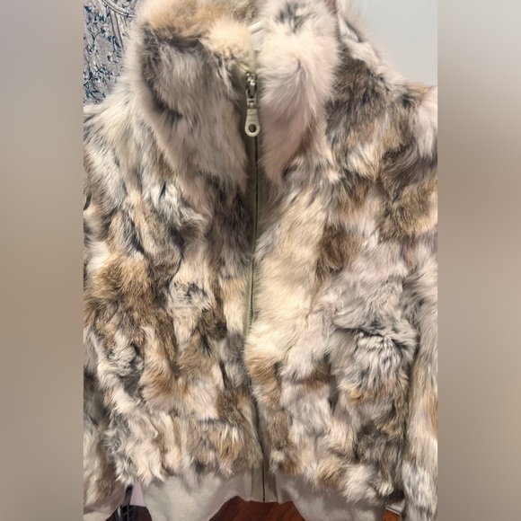 Fur - Picture 7 of 7